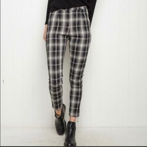 brandy Melville plaid Tilden pants!